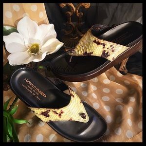 DONALD PLINER Snake Print Flatform FlipFlop Sandal